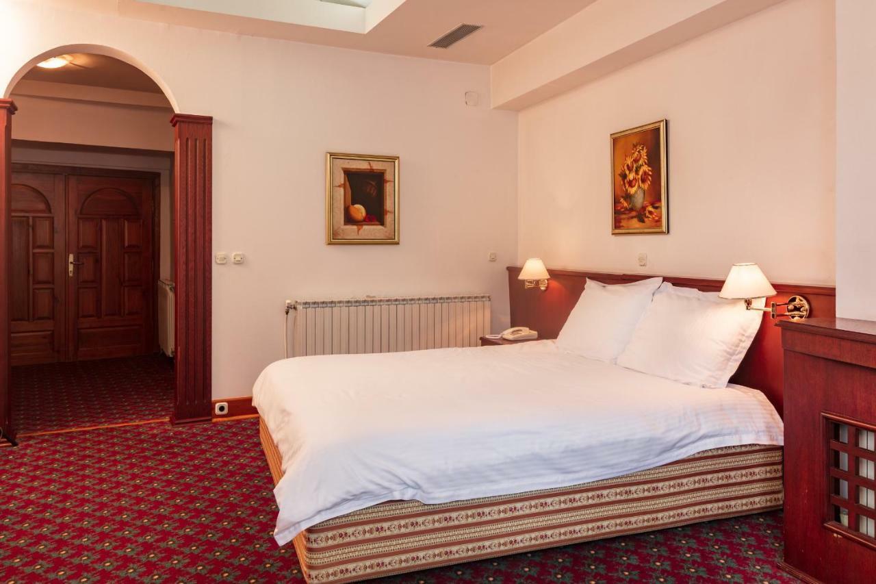 Hotel Bistra, Resort Μαύροβο Εξωτερικό φωτογραφία